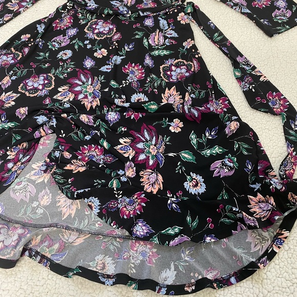 Leota Libby  Wrap Ruffle Bottom Dress Sz XL - Picture 5 of 10